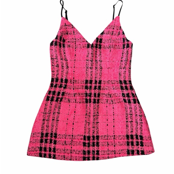 AKIRA Dresses & Skirts - EUC AKIRA Pink and Black Plaid Dress SIZE SMALL